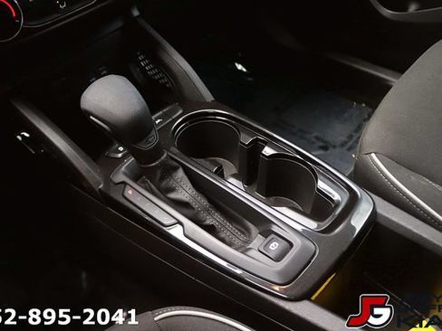Used 2024 Chevrolet TrailBlazer LS FWD image 20