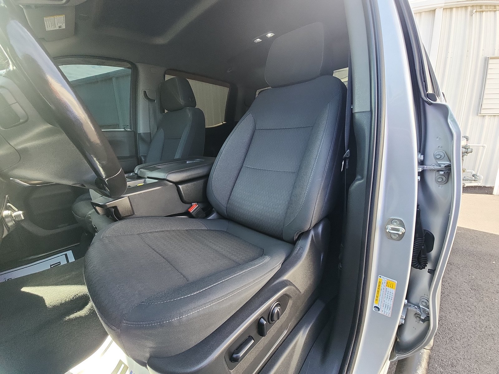 Used 2020 Chevrolet Silverado 1500 RST AWD/4WD image 21