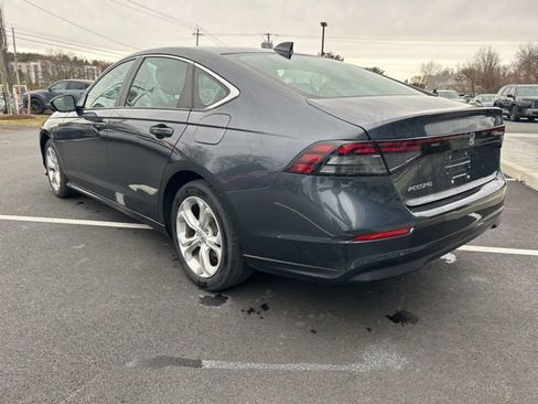 Certified 2023 Honda Accord LX image 9