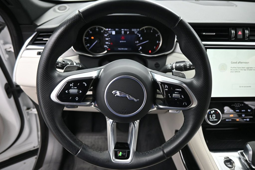 Used 2023 Jaguar F-PACE R-Dynamic S AWD/4WD image 11