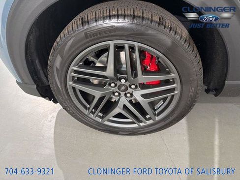 New 2026 Ford Explorer ST-Line w/ ST-Line Street Pack image 5