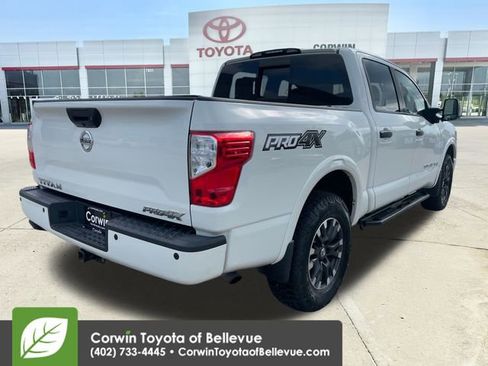 Used 2018 Nissan Titan PRO-4X w/ Pro-4x Convenience Package AWD/4WD image 5