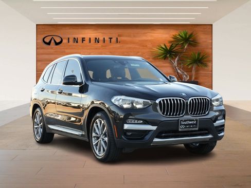 Used 2019 BMW X3 sDrive30i w/ Driving Assistance Package image 3
