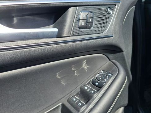 Used 2023 Ford Edge ST AWD/4WD image 20
