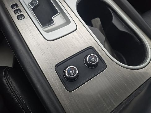 Used 2018 Nissan Murano Platinum image 12