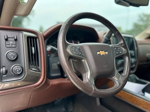 Used 2016 Chevrolet Silverado 3500 High Country w/ Duramax Plus Package AWD/4WD image 12