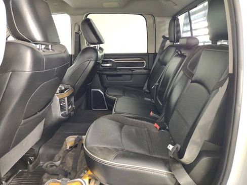 Used 2023 RAM 2500 Laramie AWD/4WD image 12