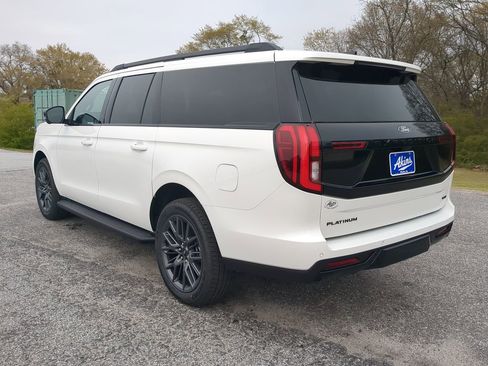 New 2026 Ford Expedition Max Platinum w/ Stealth Appearance Package AWD/4WD image 5
