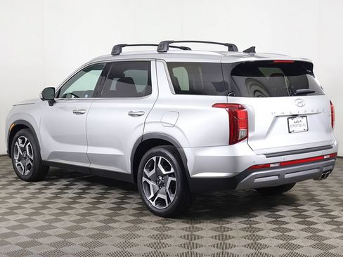 Used 2023 Hyundai Palisade SEL w/ Premium Package AWD/4WD image 13