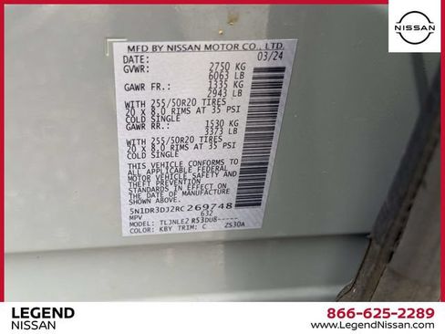 Certified 2024 Nissan Pathfinder Platinum w/ Cargo Package AWD/4WD image 18