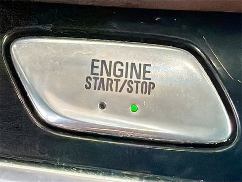 Used 2020 Buick Enclave Avenir w/ Avenir Technology Package image 37