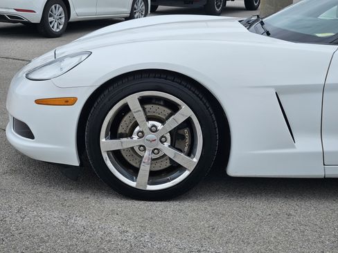 Used 2008 Chevrolet Corvette Coupe w/ Preferred Equipment Group image 8