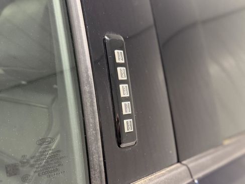 Certified 2022 Ford F150 Raptor w/ Equipment Group 801A High image 47