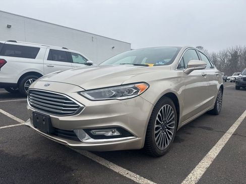 Used 2018 Ford Fusion Titanium image 5
