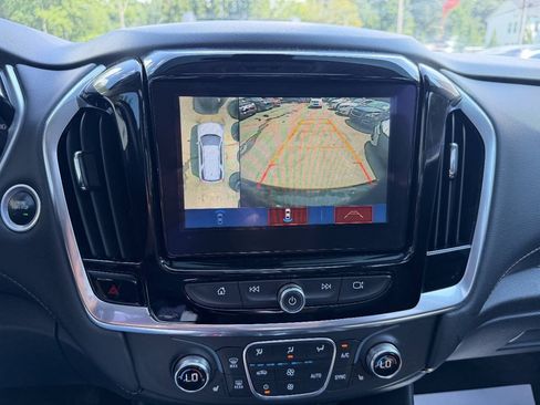 Used 2018 Chevrolet Traverse LT AWD/4WD image 26