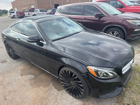 Used 2017 Mercedes-Benz C 300 Coupe image 3