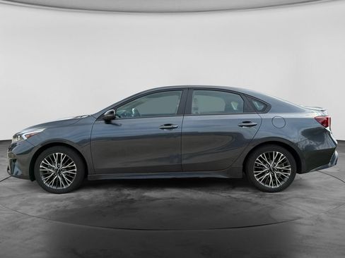 Used 2024 Kia Forte GT-Line w/ GT-Line Premium Package FWD image 5