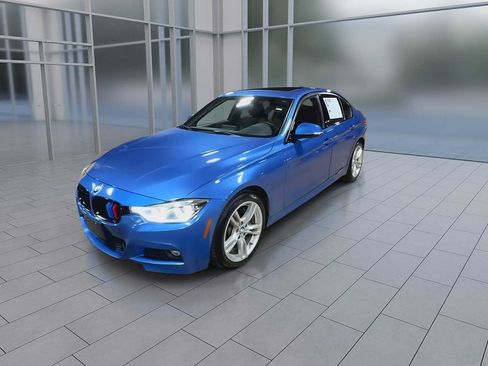 Used 2016 BMW 328i xDrive Sedan AWD/4WD image 4