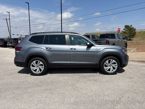 Used 2021 Volkswagen Atlas SE w/ Panoramic Sunroof Package AWD/4WD image 6