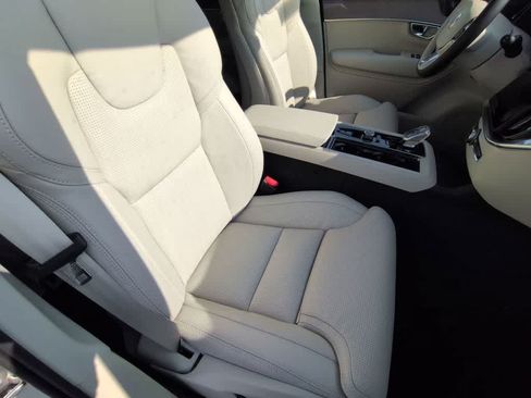 Used 2026 Volvo XC90 T8 Ultra w/ Protection Package Premier AWD/4WD image 21