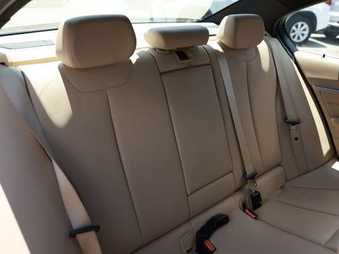 Used 2016 BMW 340i Sedan RWD image 17