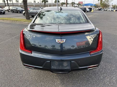 Used 2019 Cadillac XTS Luxury image 5