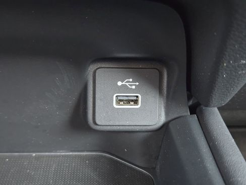 Certified 2025 Honda HR-V LX image 24