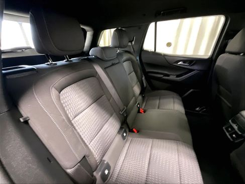 Used 2025 Chevrolet Equinox LT image 16