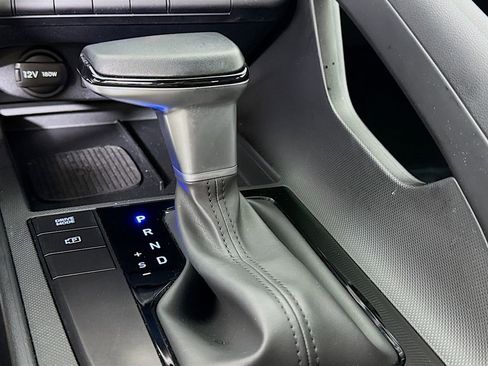 Certified 2025 Hyundai Elantra Sport w/ Cargo Package image 10