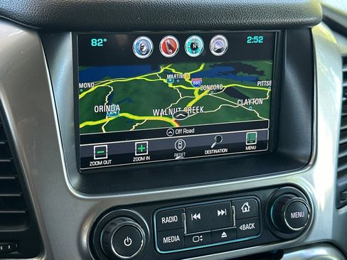 Used 2019 Chevrolet Tahoe LT RWD image 18