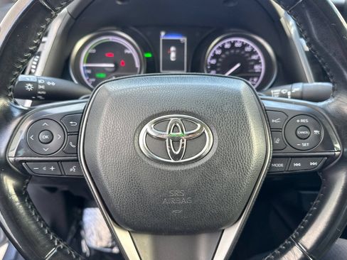 Used 2024 Toyota Camry SE w/ Audio Upgrade Package FWD image 28