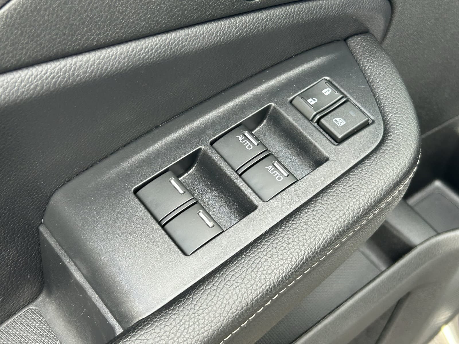 Certified 2024 Honda Ridgeline Sport image 24