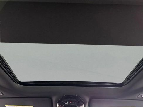 New 2026 BMW 530i xDrive w/ M Sport Package AWD/4WD image 12