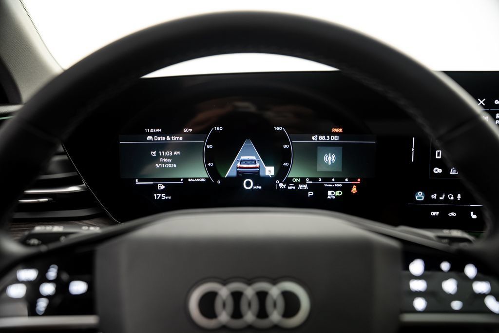 Certified 2025 Audi Q5 Premium w/ Convenience Package AWD/4WD image 29