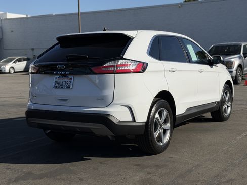 Certified 2023 Ford Edge SEL w/ Convenience Package AWD/4WD image 7