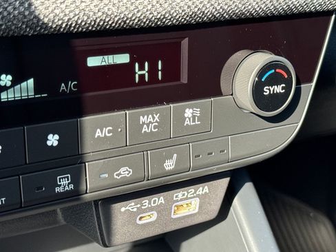 New 2026 Subaru Outback Premium image 25