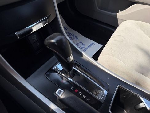 Used 2013 Honda Accord LX image 29