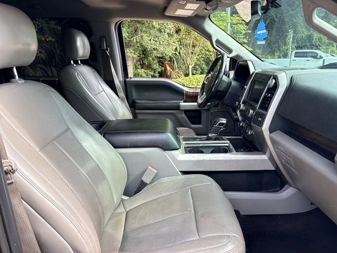 Used 2018 Ford F150 Lariat AWD/4WD image 29