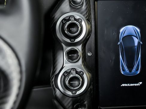 Used 2018 McLaren 720S RWD image 33