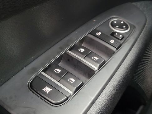 Used 2019 Kia Forte LXS FWD image 27