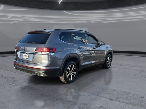 Certified 2023 Volkswagen Atlas SE image 5