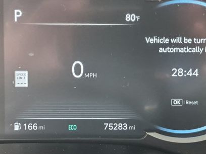 Used 2022 Genesis GV80 2.5T w/ Advanced Package 02