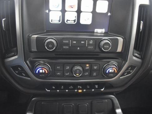 Used 2015 Chevrolet Silverado 2500 LTZ image 16