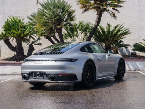 Used 2022 Porsche 911 Carrera 4S image 6