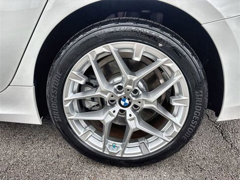 Used 2025 BMW 330i xDrive Sedan w/ Convenience Package image 10