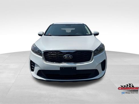 Used 2019 Kia Sorento LX image 10