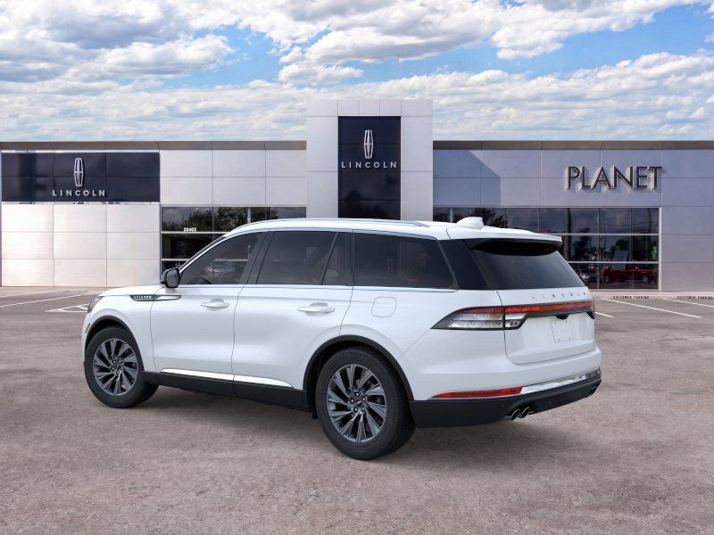 New 2026 Lincoln Aviator 2WD image 4