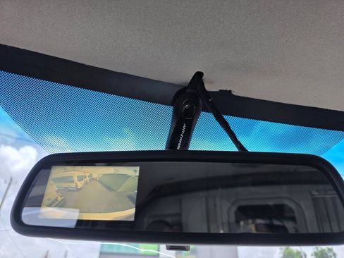 Used 2019 Chevrolet Express 3500 w/ Power Convenience Package RWD image 9