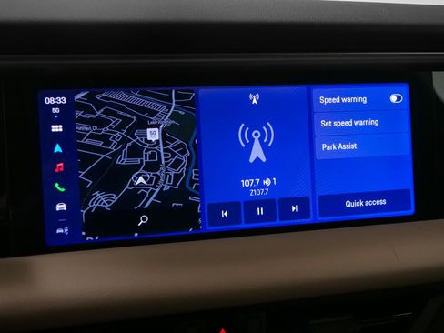 Used 2025 Porsche Macan Electric image 28