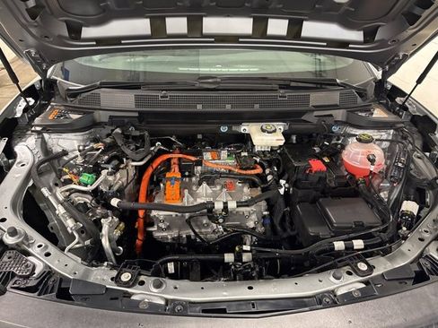 Used 2025 Chevrolet Equinox EV LT image 29